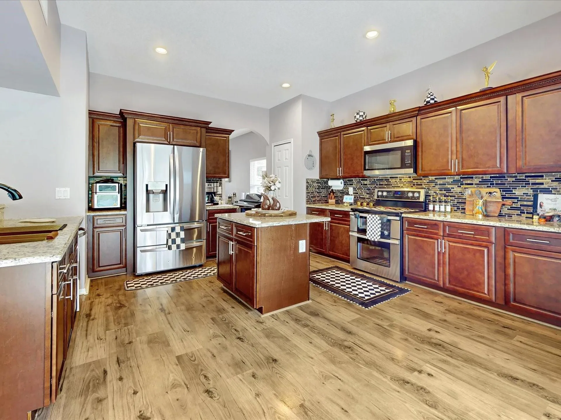 112 Harwood Circle Kissimmee FL 34744