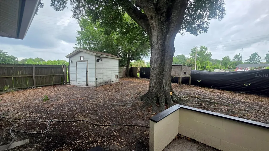 4749 Amoy Court Orlando FL 32811