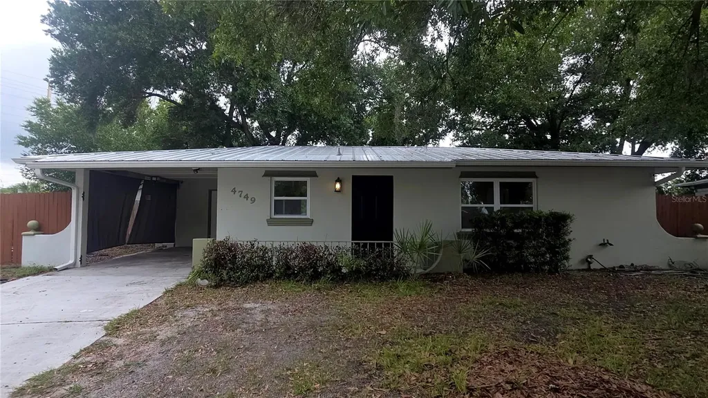 4749 Amoy Court Orlando FL 32811
