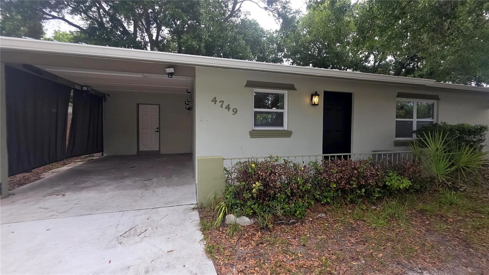 4749 Amoy Court Orlando FL 32811