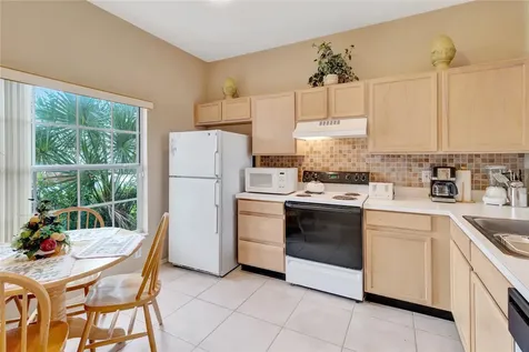 2613 Spring Hill Drive Kissimmee FL 34743