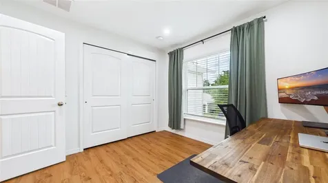 3802 E Curtis Street Tampa FL 33610