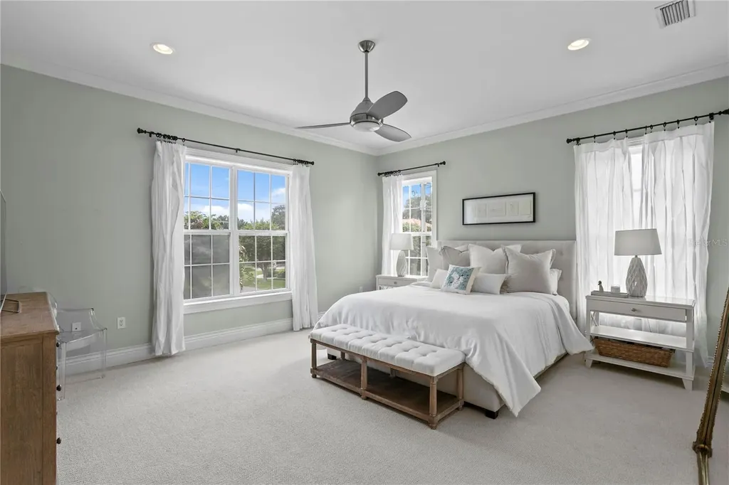 4001 W Vasconia Street Tampa FL 33629