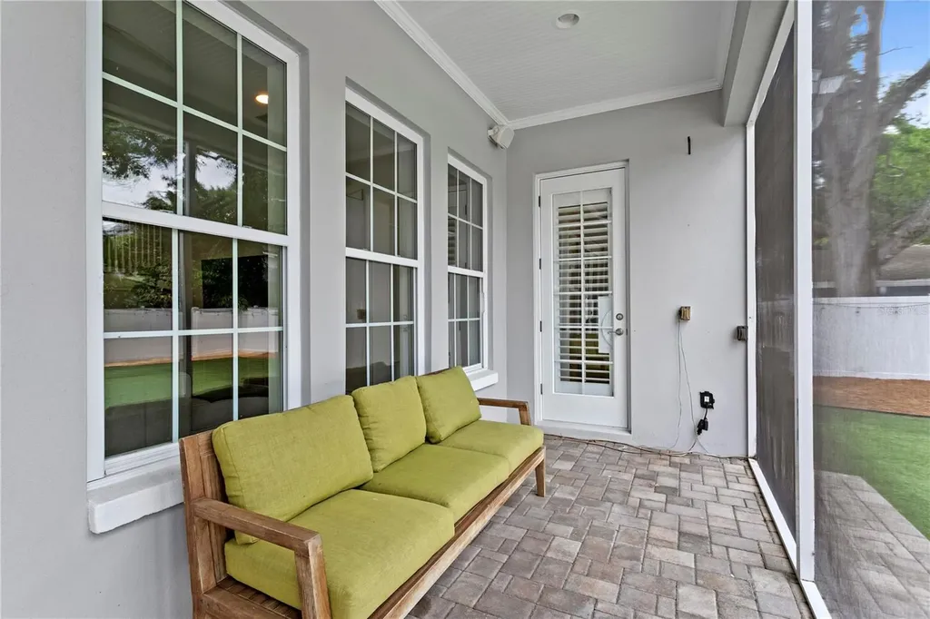 4001 W Vasconia Street Tampa FL 33629