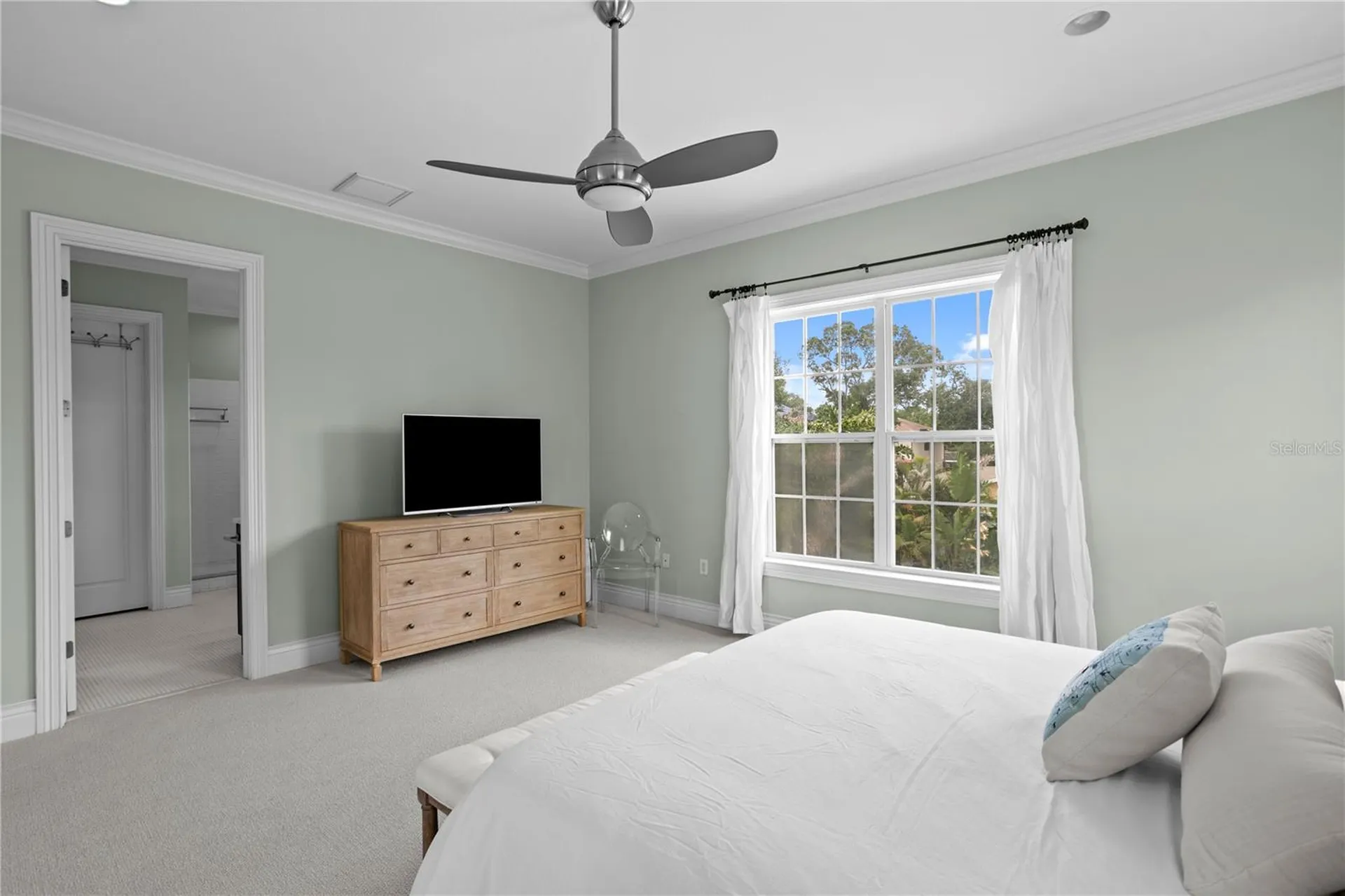 4001 W Vasconia Street Tampa FL 33629
