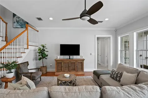 4001 W Vasconia Street Tampa FL 33629