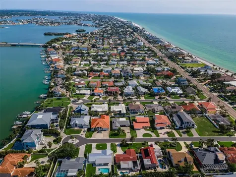 111 17th Street Belleair Beach FL 33786