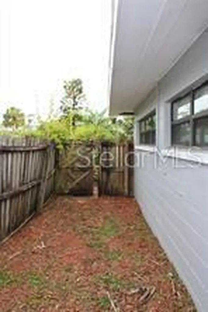 1519 Delaware Avenue NE St Petersburg FL 33703