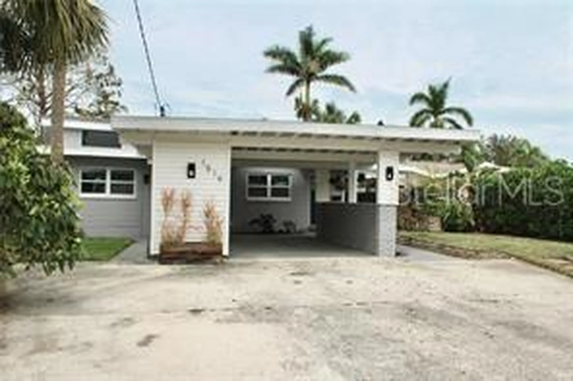1519 Delaware Avenue NE St Petersburg FL 33703