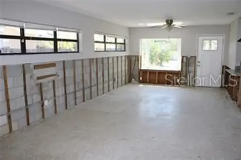 1519 Delaware Avenue NE St Petersburg FL 33703