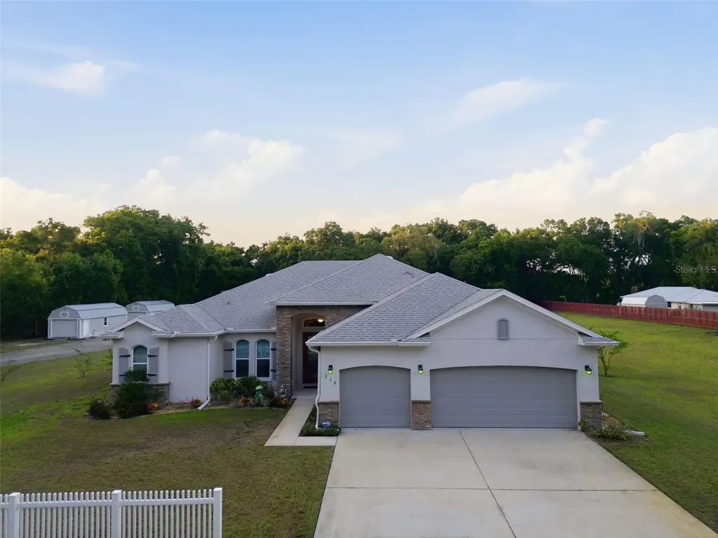 135 Mills Road Deland FL 32724
