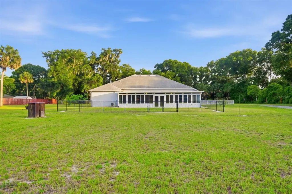 135 Mills Road Deland FL 32724