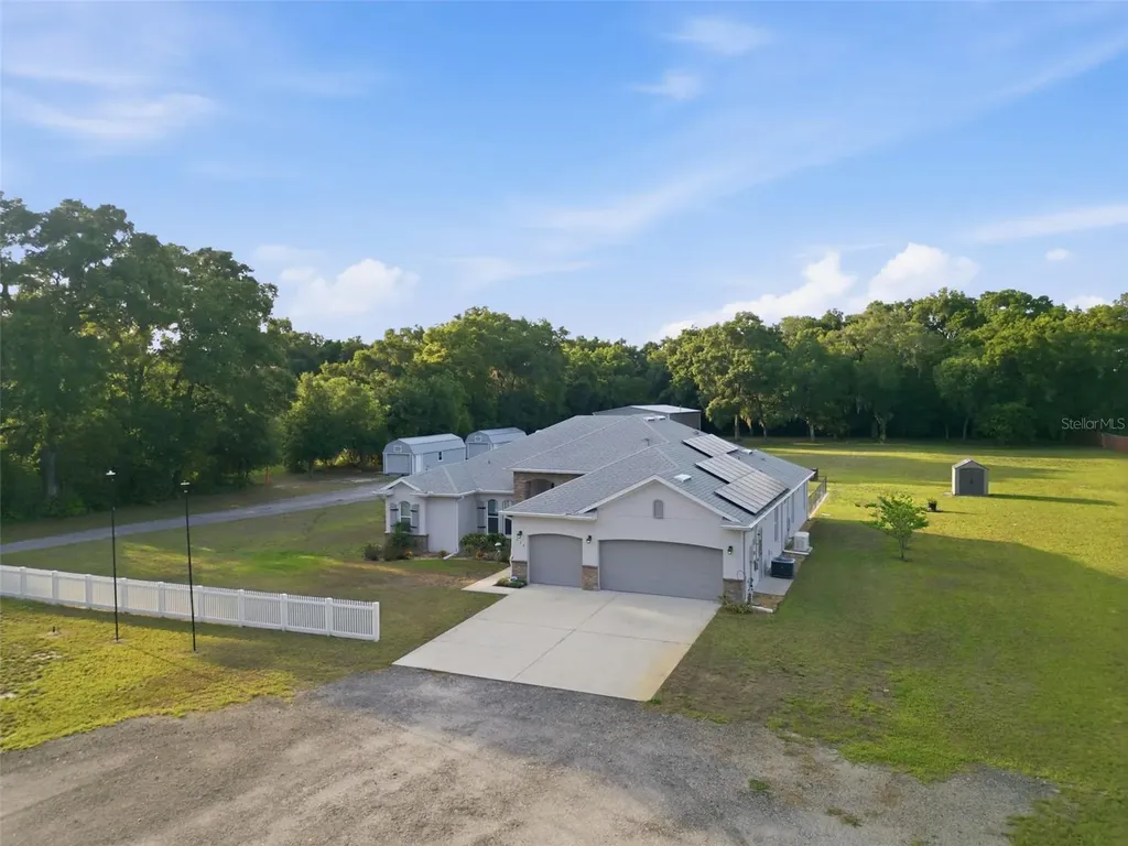 135 Mills Road Deland FL 32724