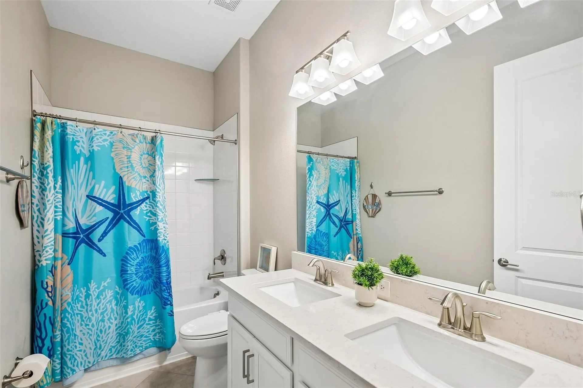 11040 Banyan Breeze Boulevard Land O Lakes FL 34638