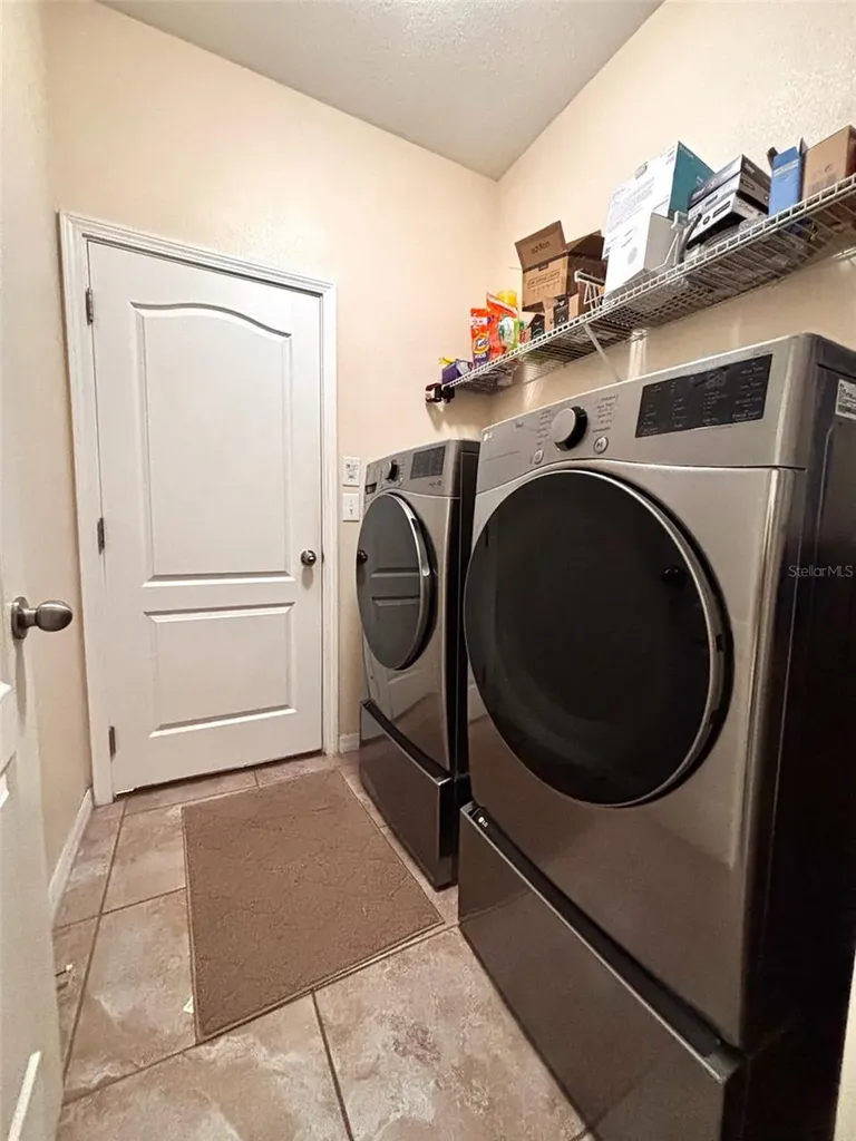 619 Wabash Breeze Circle Ruskin FL 33570