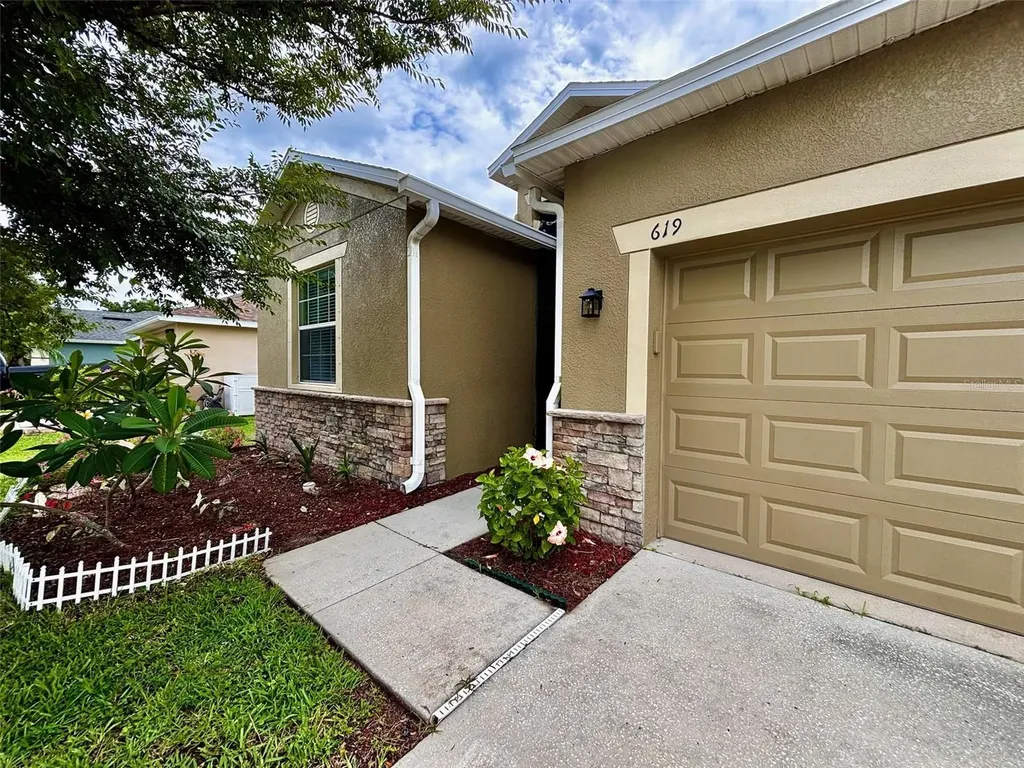 619 Wabash Breeze Circle Ruskin FL 33570