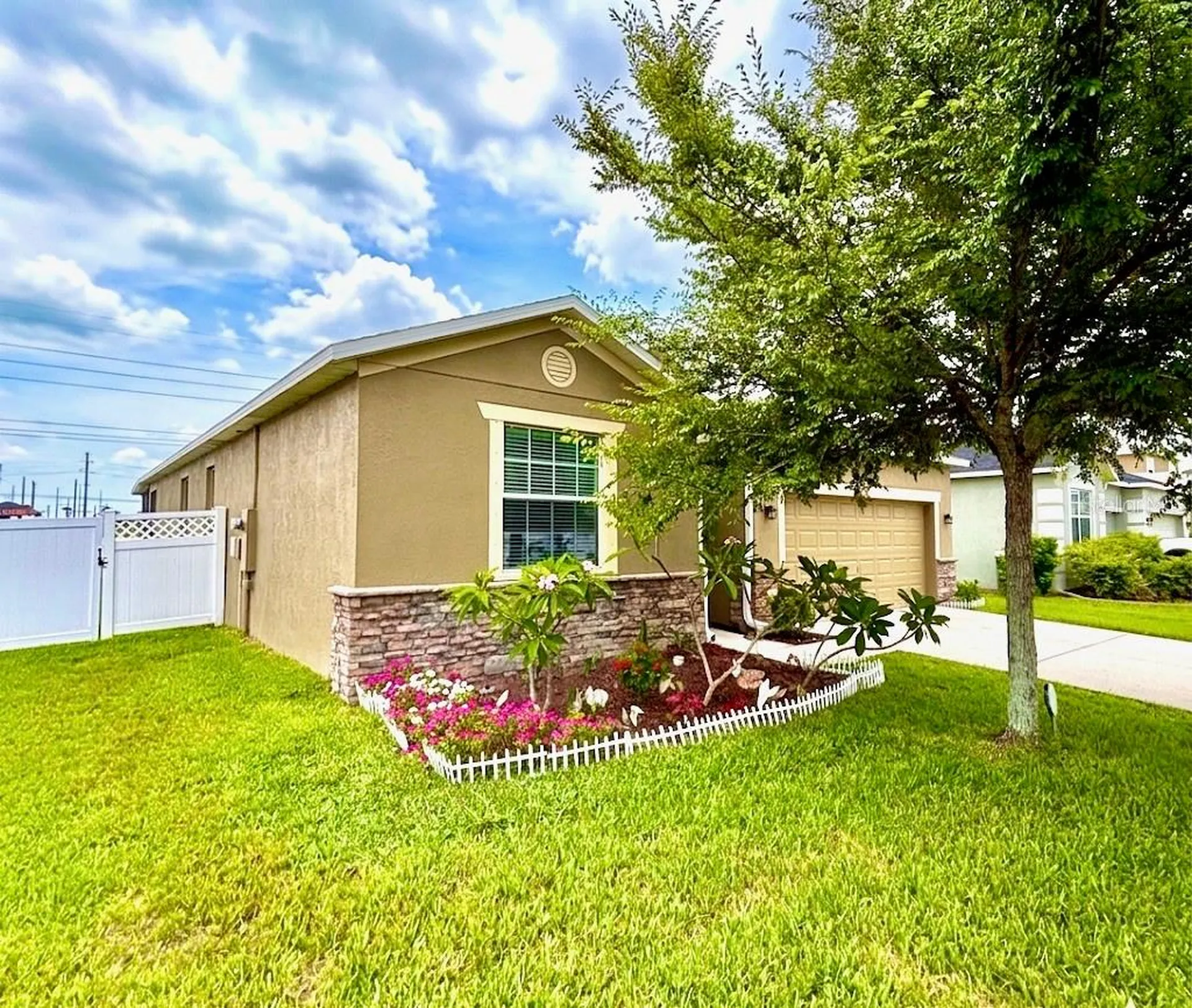 619 Wabash Breeze Circle Ruskin FL 33570