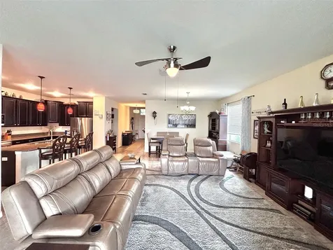 619 Wabash Breeze Circle Ruskin FL 33570