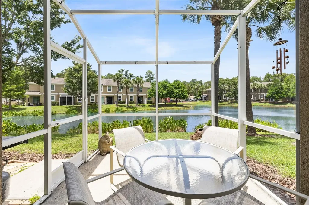 12589 Streamdale Drive Tampa FL 33626