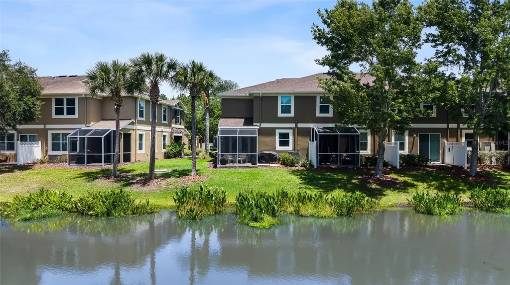 12589 Streamdale Drive Tampa FL 33626