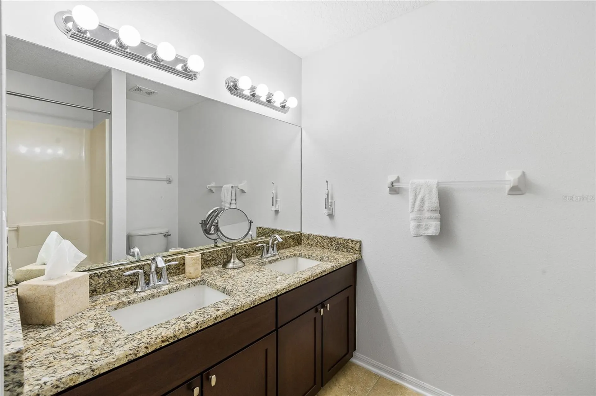 12589 Streamdale Drive Tampa FL 33626