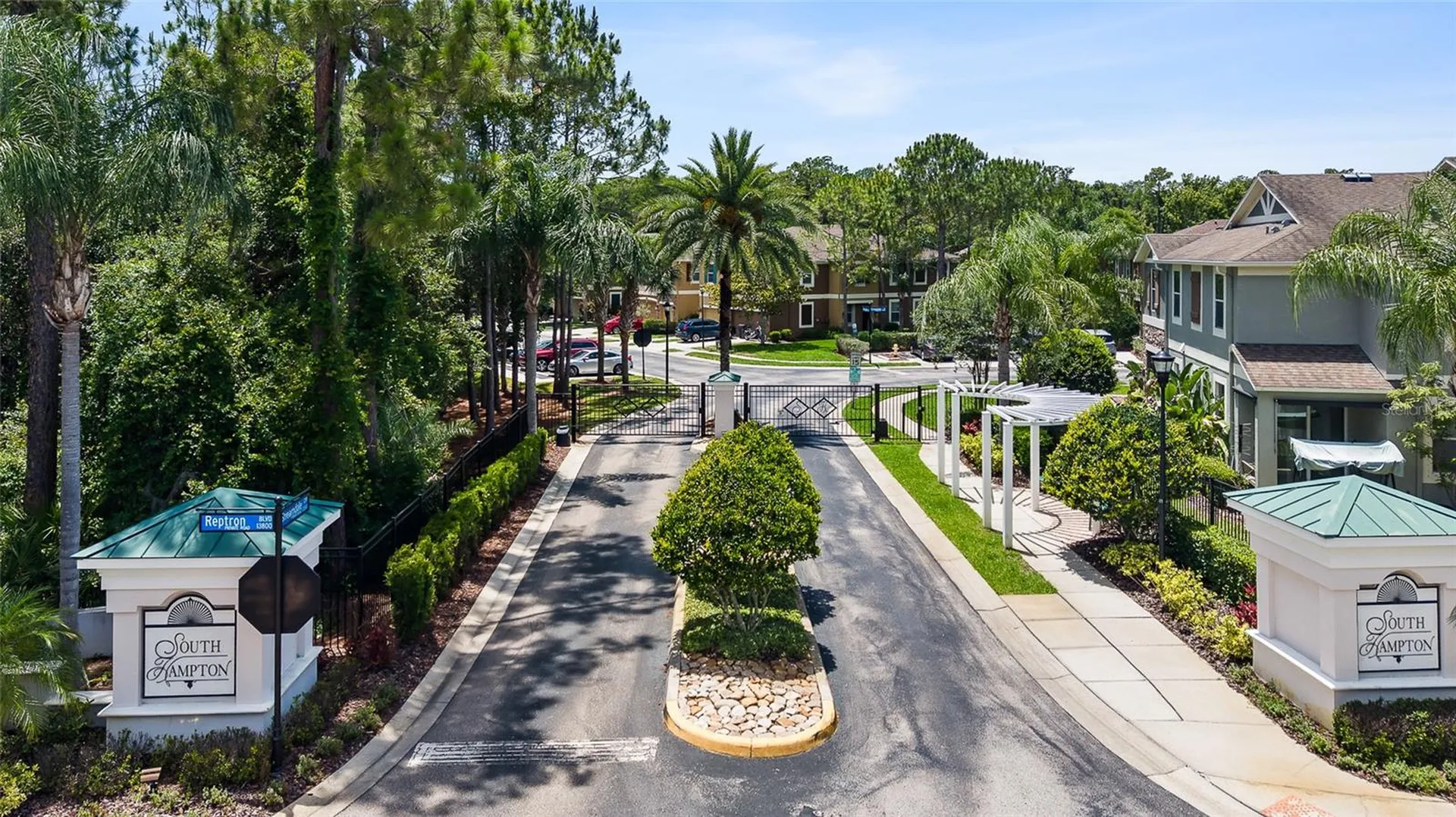 12589 Streamdale Drive Tampa FL 33626