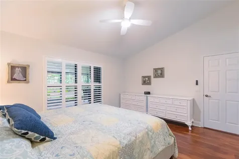 17548 Fairmeadow Drive Tampa FL 33647