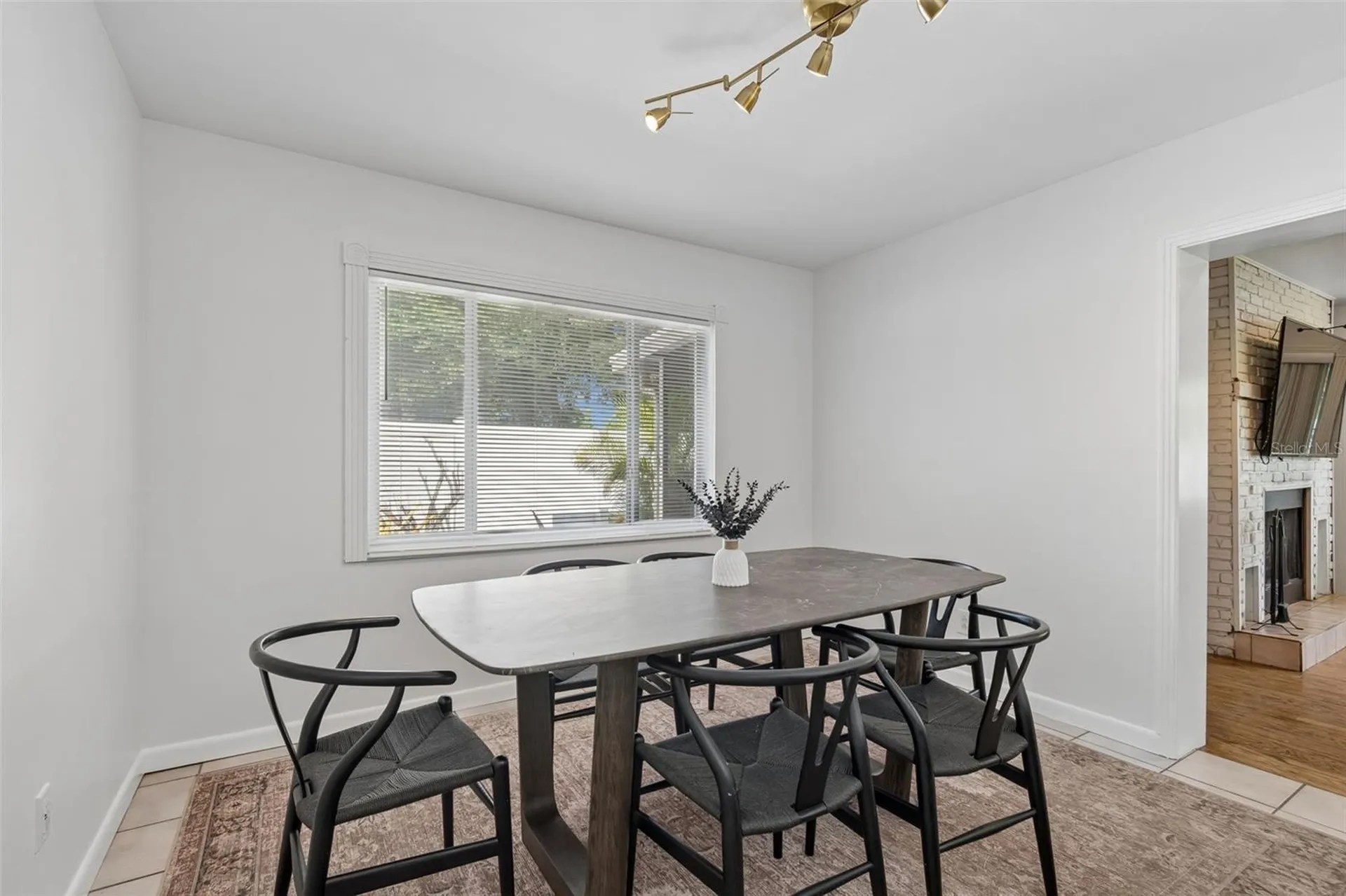 4602 W Bay Villa Avenue Tampa FL 33629