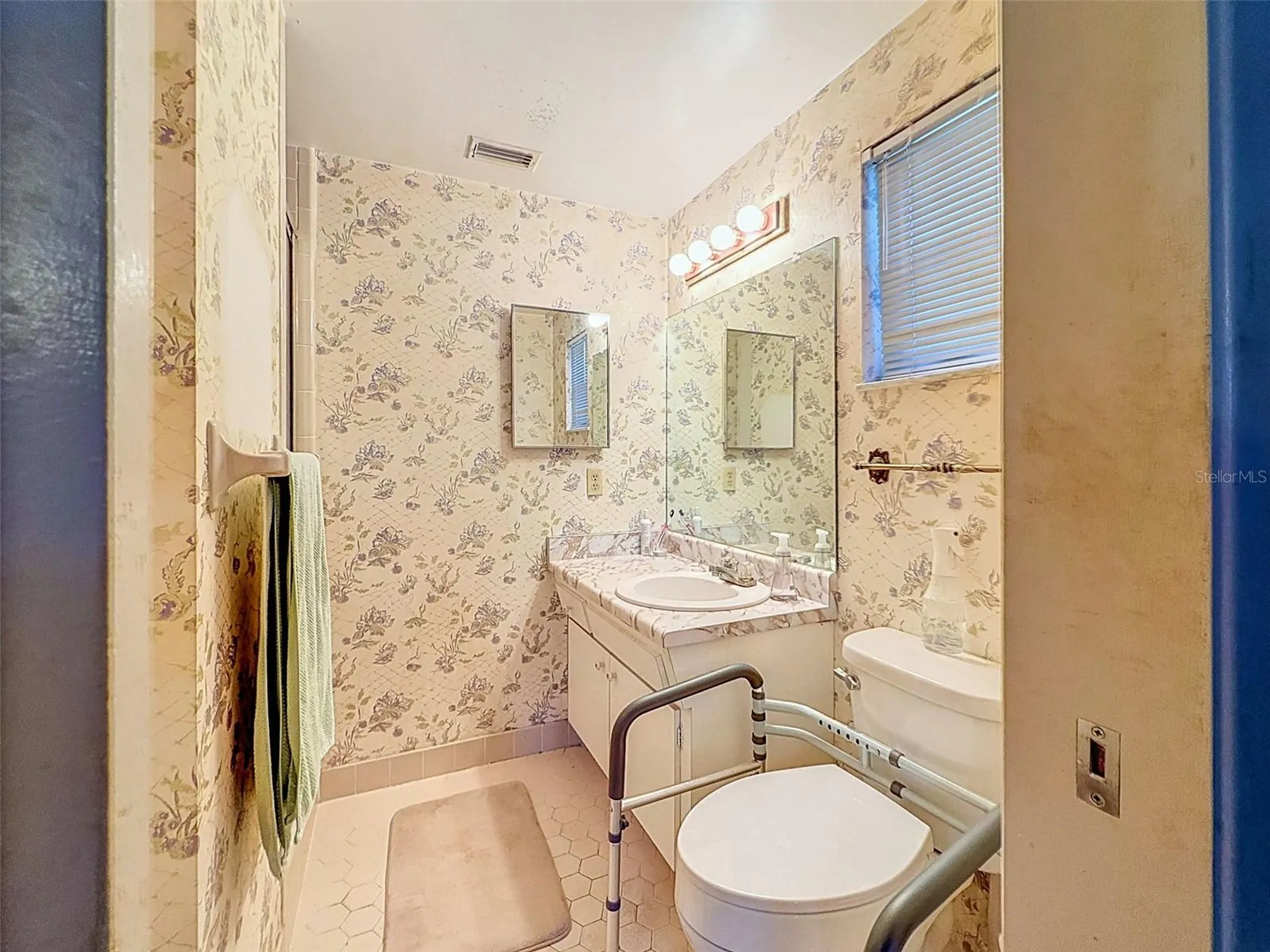 874 Joan Street Dunedin FL 34698