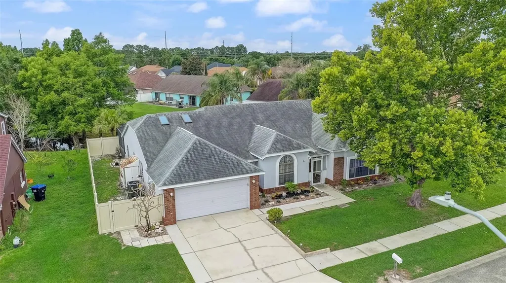 2358 Oldfield Drive Orlando FL 32837