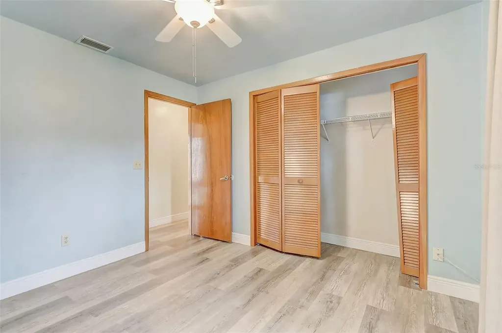 2358 Oldfield Drive Orlando FL 32837