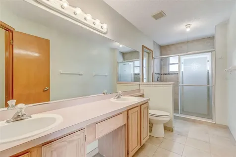 2358 Oldfield Drive Orlando FL 32837