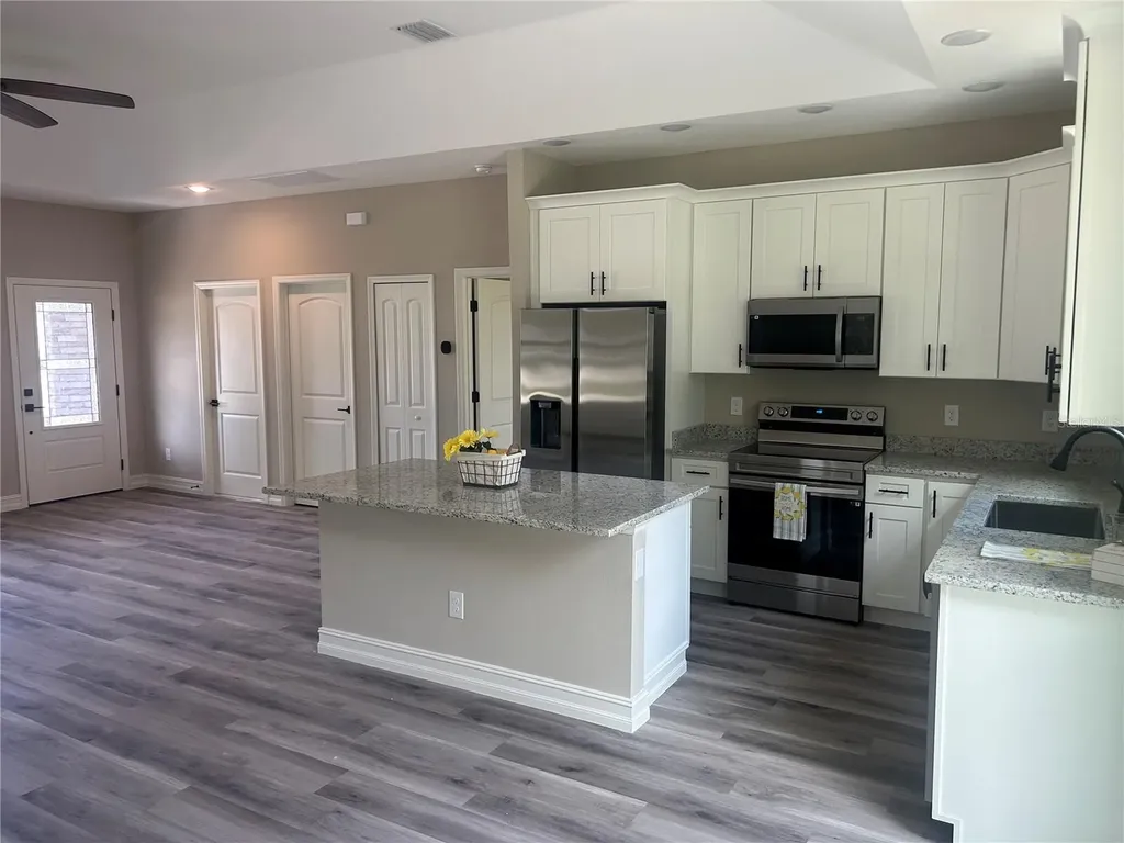 1256 14th Street Orange City FL 32763