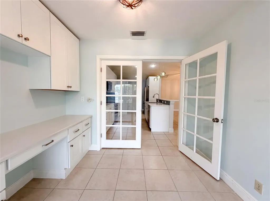 4816 61st Avenue Terrace W Bradenton FL 34210