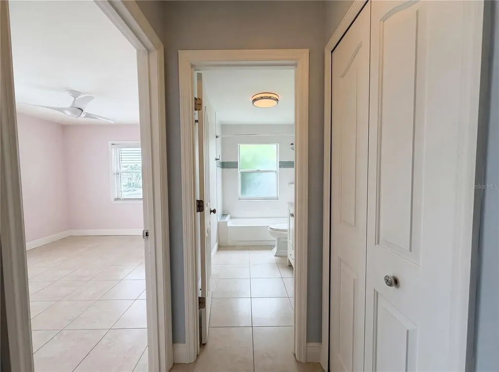 4816 61st Avenue Terrace W Bradenton FL 34210