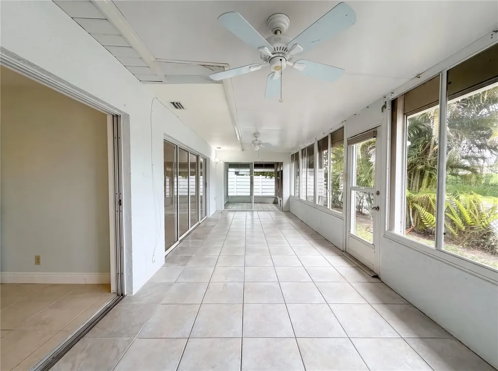 4816 61st Avenue Terrace W Bradenton FL 34210