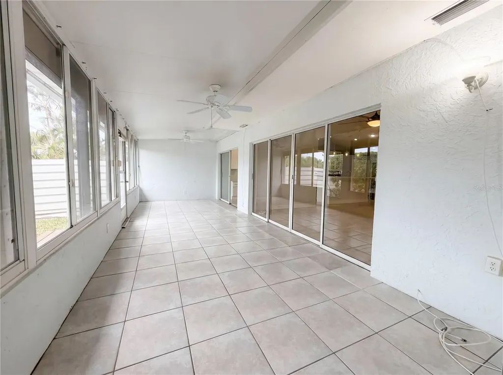 4816 61st Avenue Terrace W Bradenton FL 34210