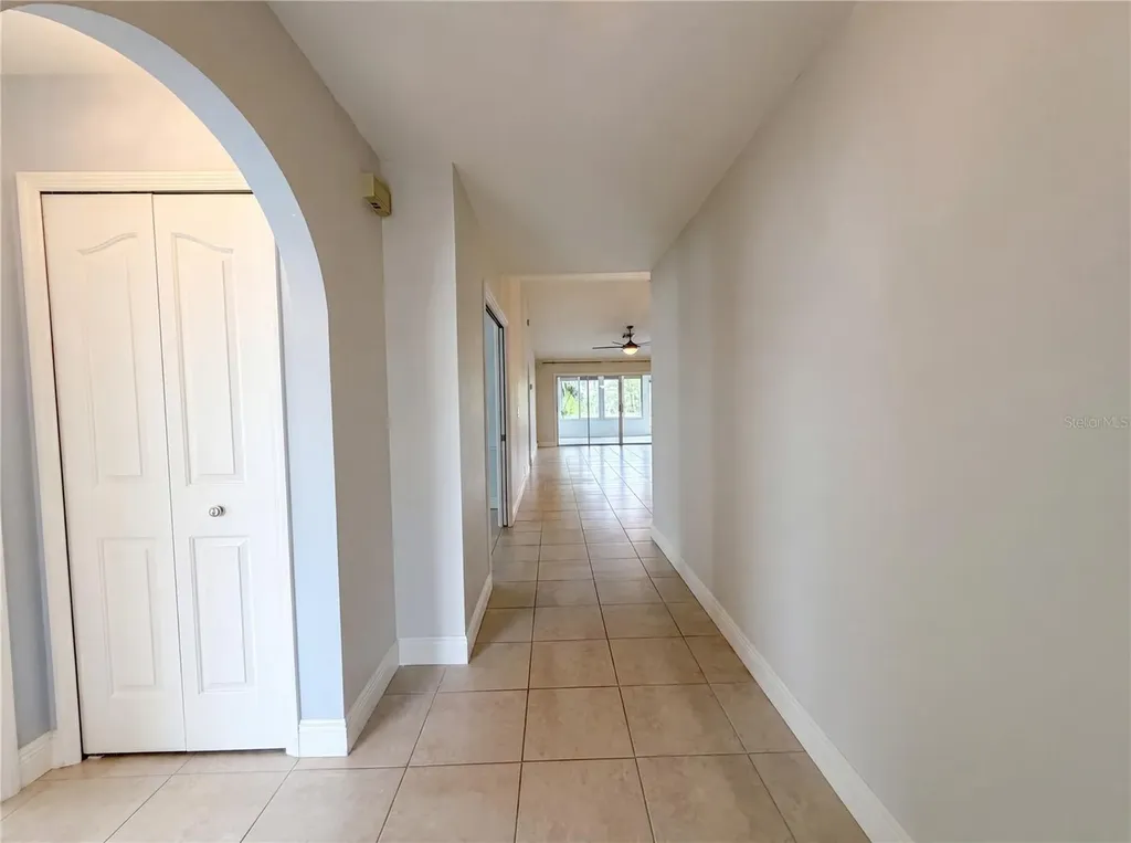 4816 61st Avenue Terrace W Bradenton FL 34210