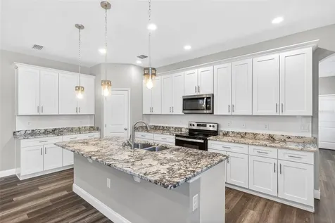 801 Pecan Avenue Sanford FL 32771