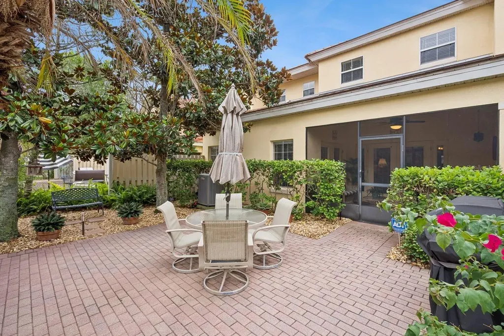 6869 Piazza Street Orlando FL 32819