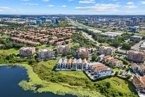 6869 Piazza Street Orlando FL 32819