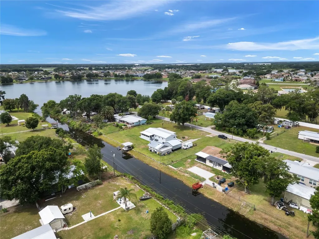 421 Waterview Drive Polk City FL 33868