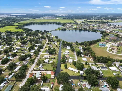 421 Waterview Drive Polk City FL 33868