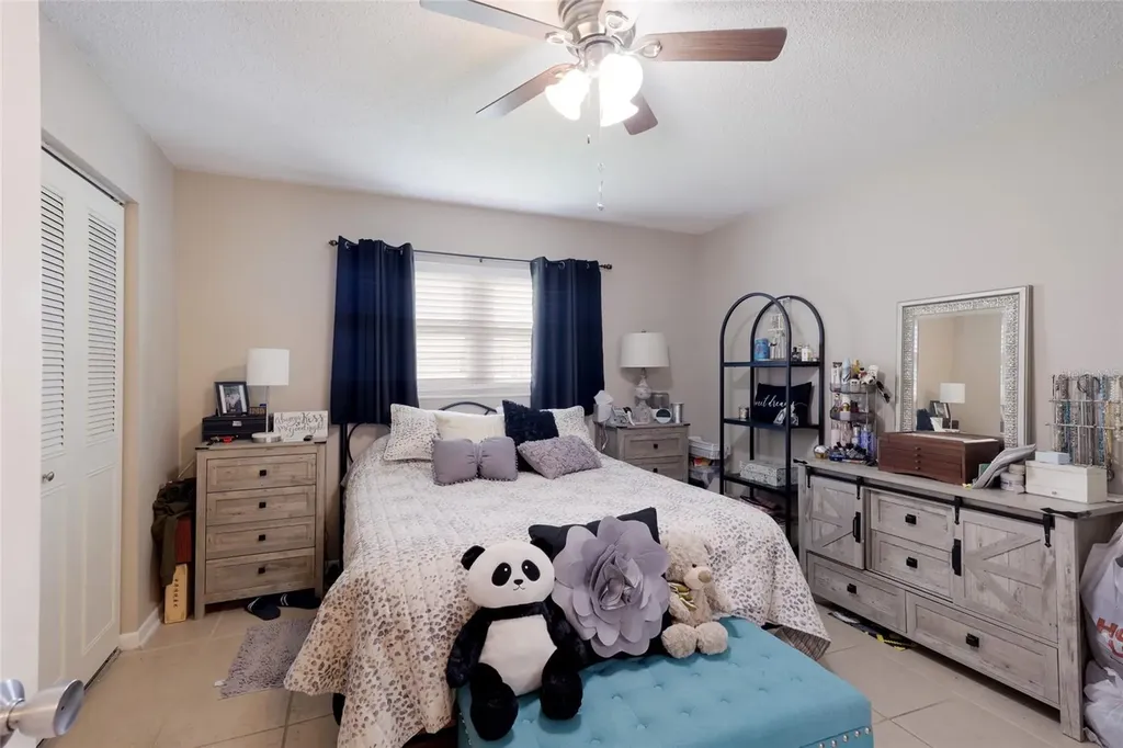 2727 75th Street W Bradenton FL 34209