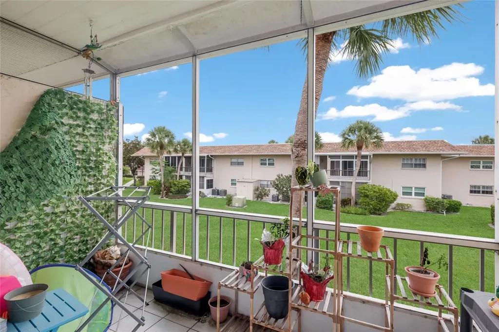2727 75th Street W Bradenton FL 34209
