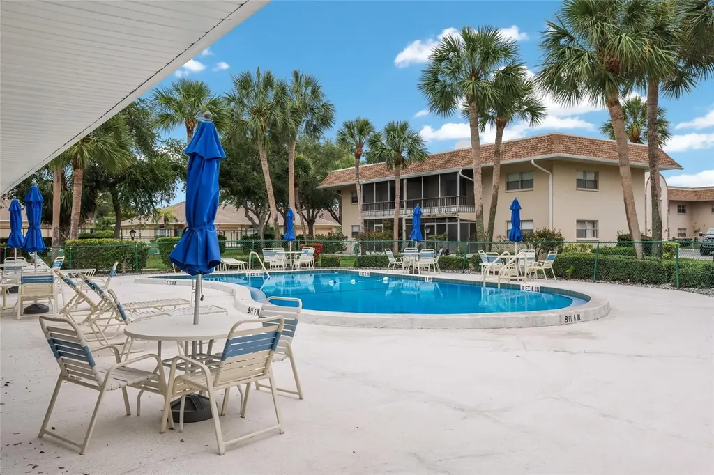 2727 75th Street W Bradenton FL 34209