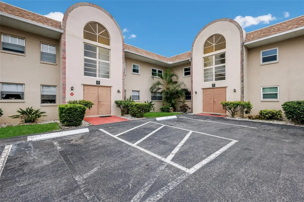 2727 75th Street W Bradenton FL 34209