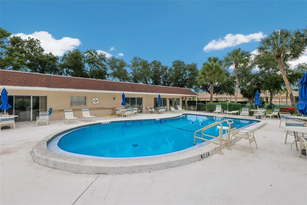 2727 75th Street W Bradenton FL 34209