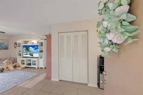 2727 75th Street W Bradenton FL 34209