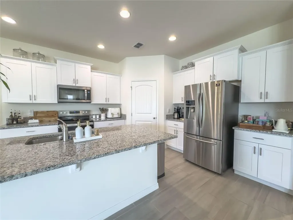 16596 Point Rock Drive Winter Garden FL 34787